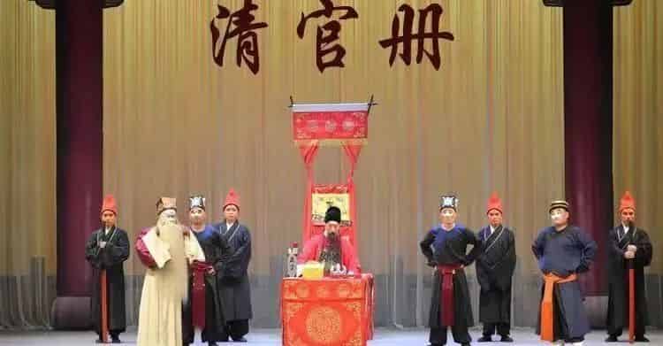 青島市歌舞劇院