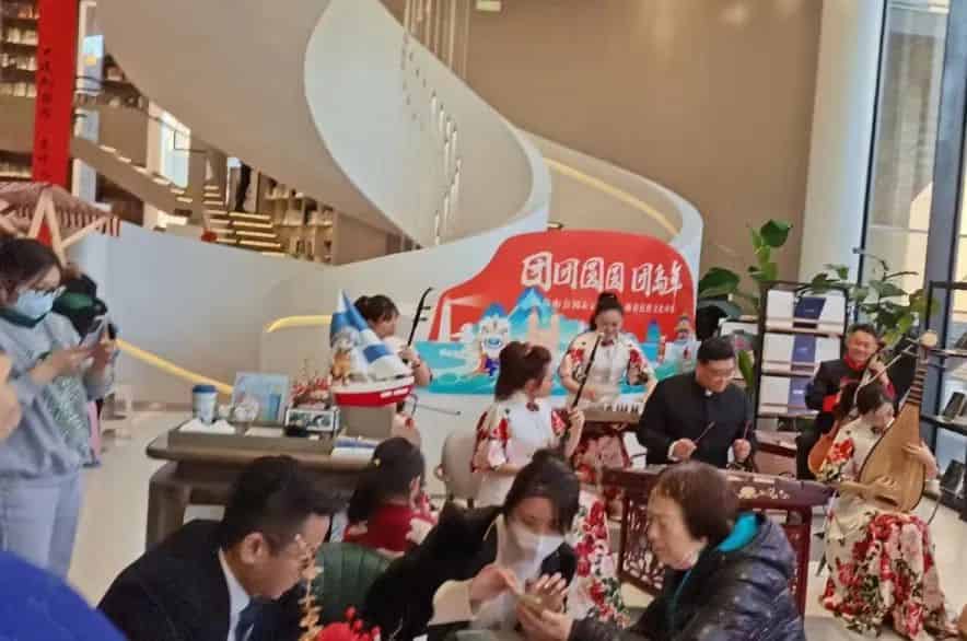 青島市歌舞劇院