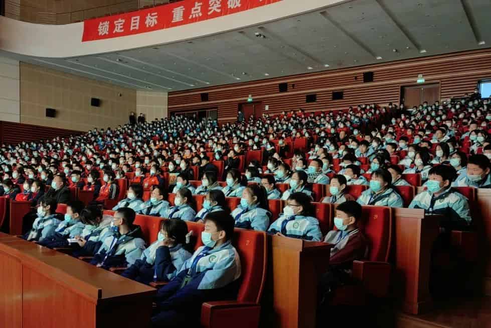 青島市歌舞劇院