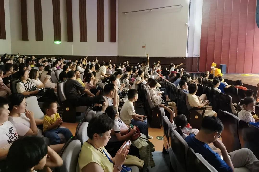 青島市歌舞劇院