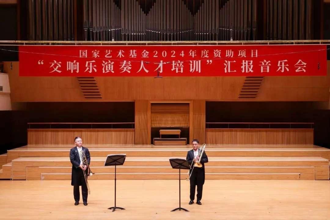 青島市歌舞劇院