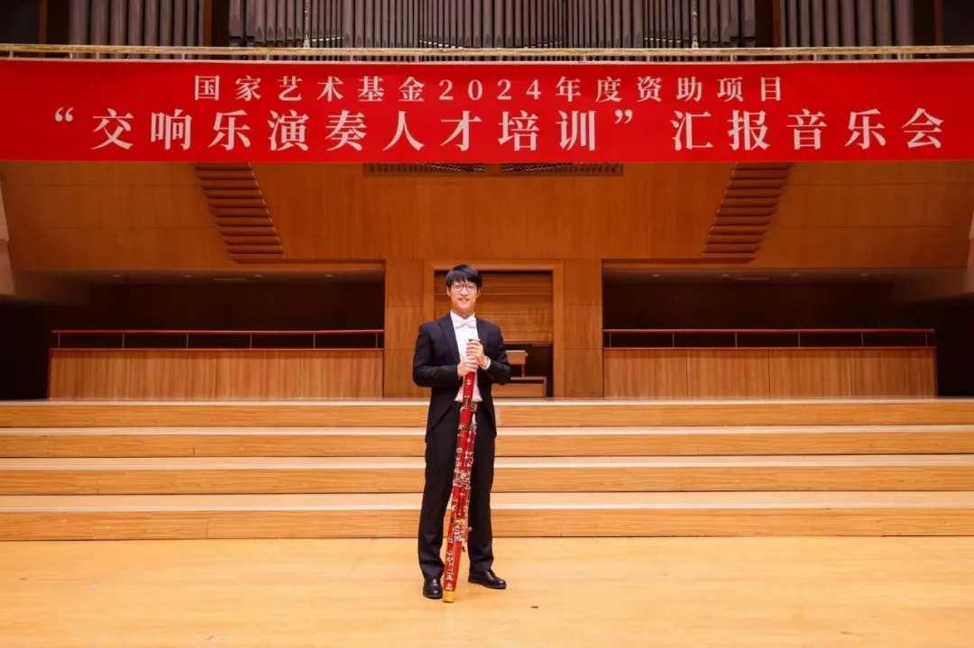 青島市歌舞劇院