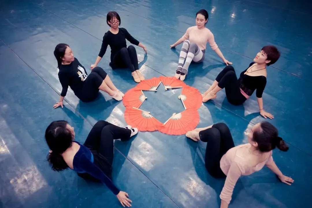 青島市歌舞劇院