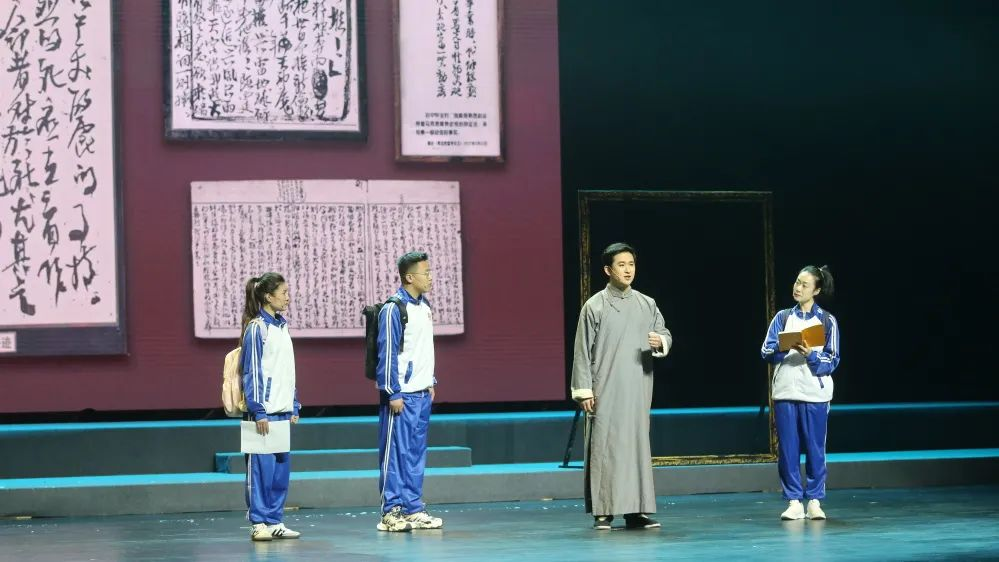 青島市歌舞劇院