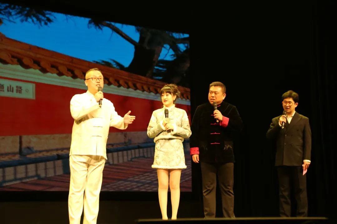青島市歌舞劇院